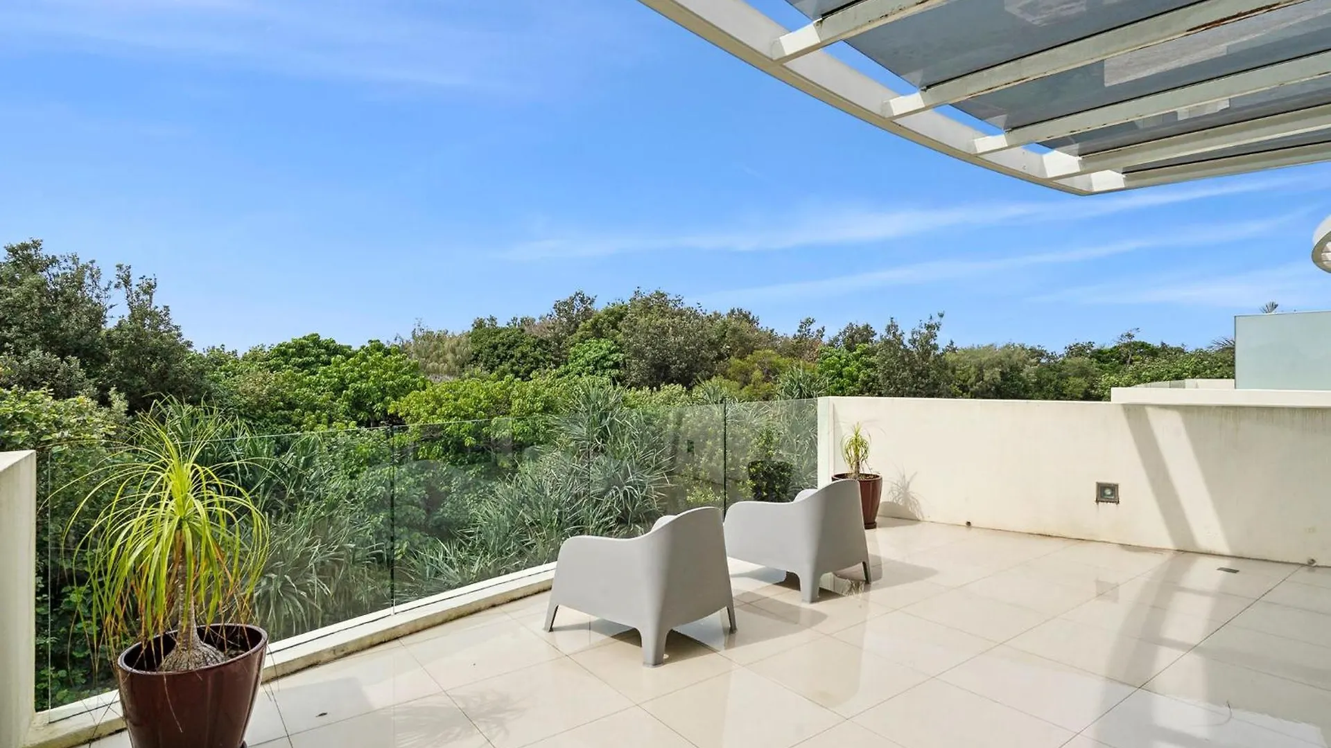 Pandanus Beach House - Direct Beach Access Маркула 0*,